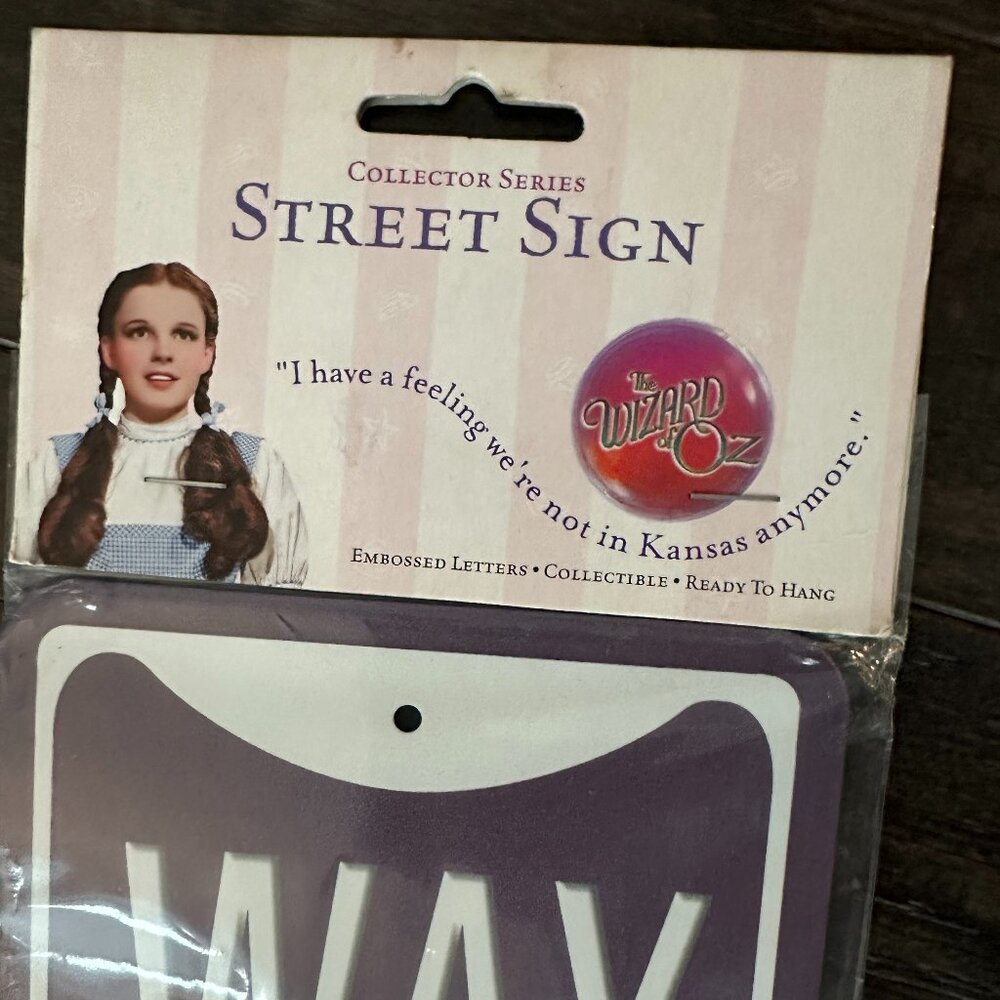 Wizard of Oz 'Wicked Witch Way' Decorative Collectors Street Sign  *NWT* - Picture 4 of 7